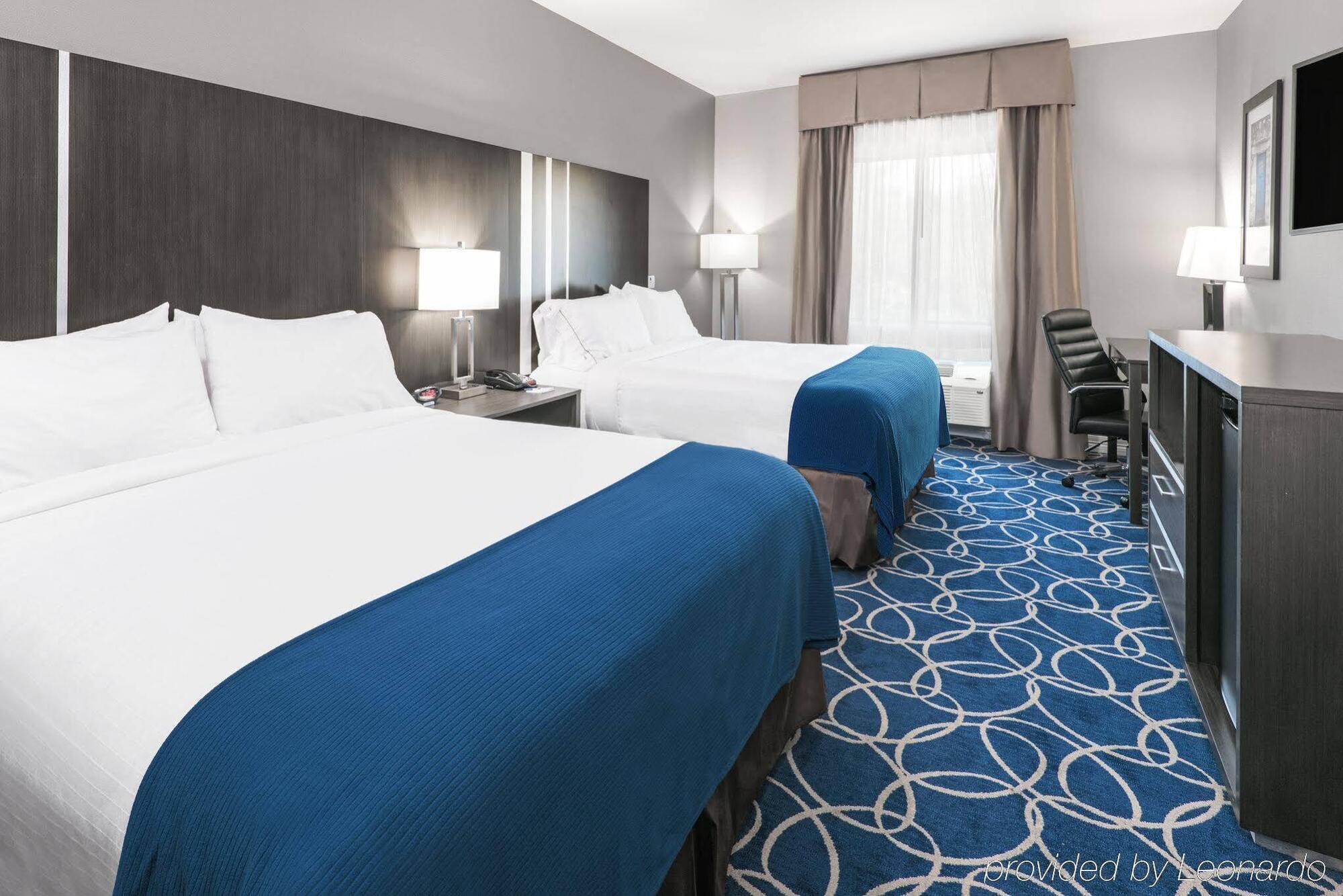 Holiday Inn Express And Suites Houston North - Iah Area By Ihg Buitenkant foto